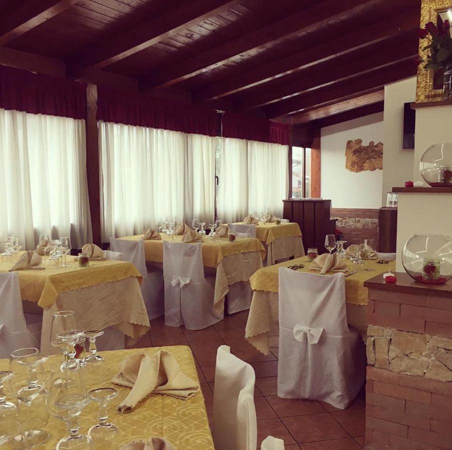 Hotel Pino Loricato Castelluccio Inferiore Exterior photo